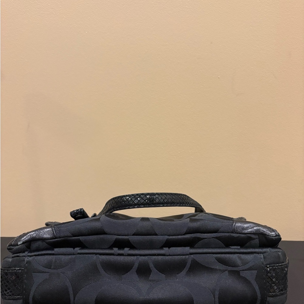 Coach Peyton Black Signature Satchel - Picture 6 of 9